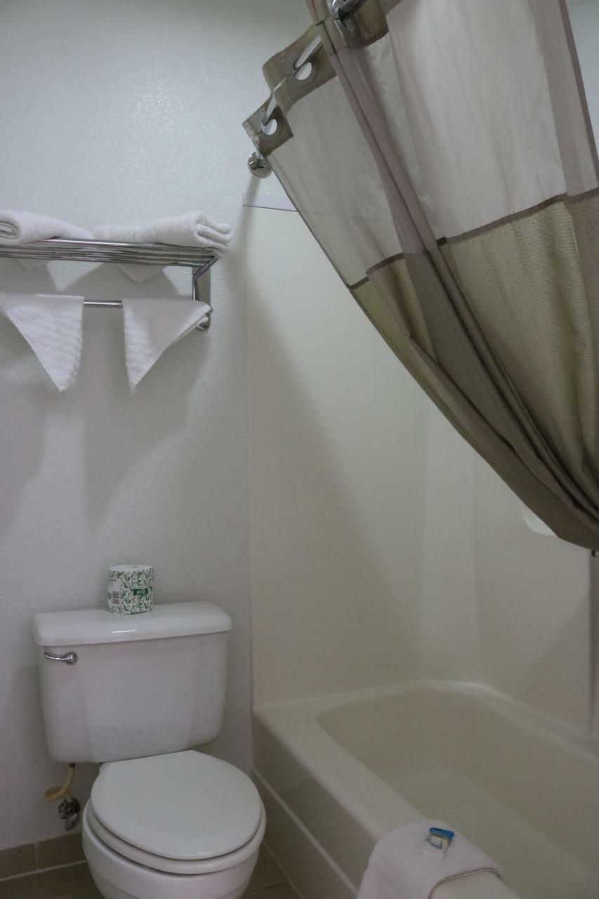 Heritage Inn & Suites El Dorado Zewnętrze zdjęcie